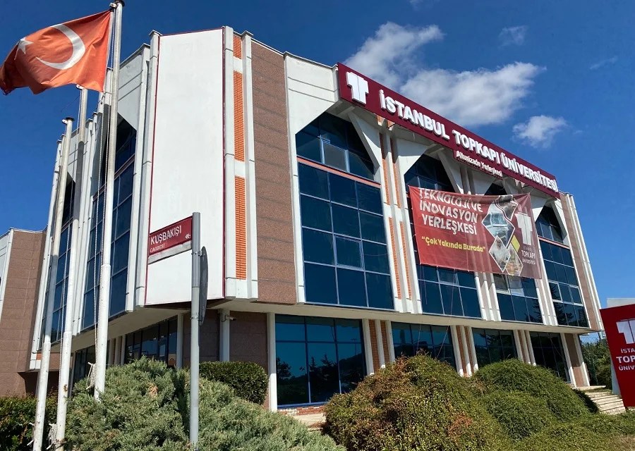Atasehir Adiguzel Vocational School Fotoğraf 2