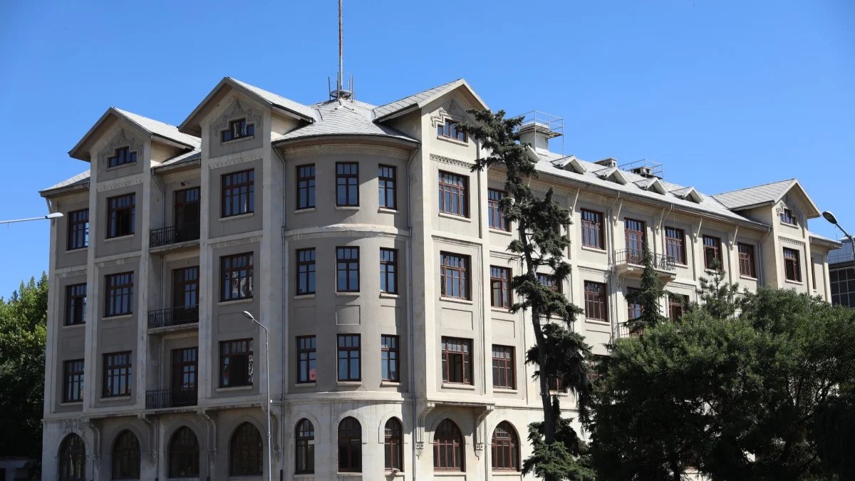 Istanbul Aydin University