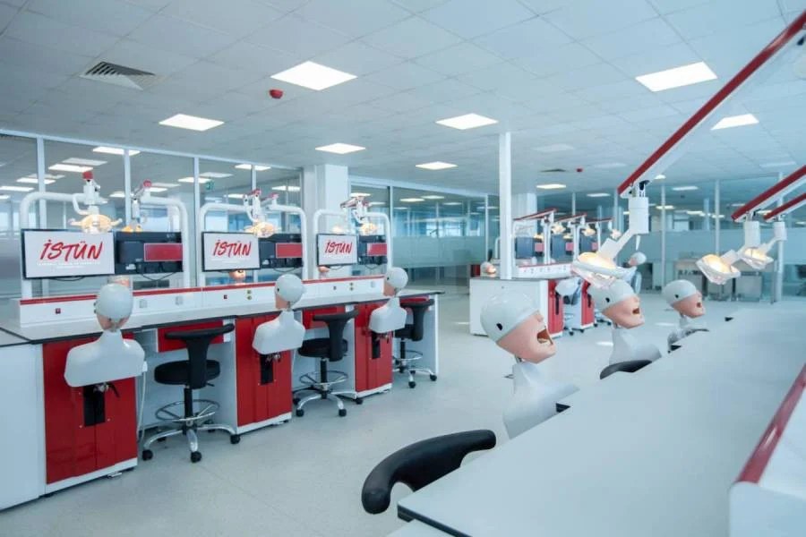 Istanbul Health and Technology University