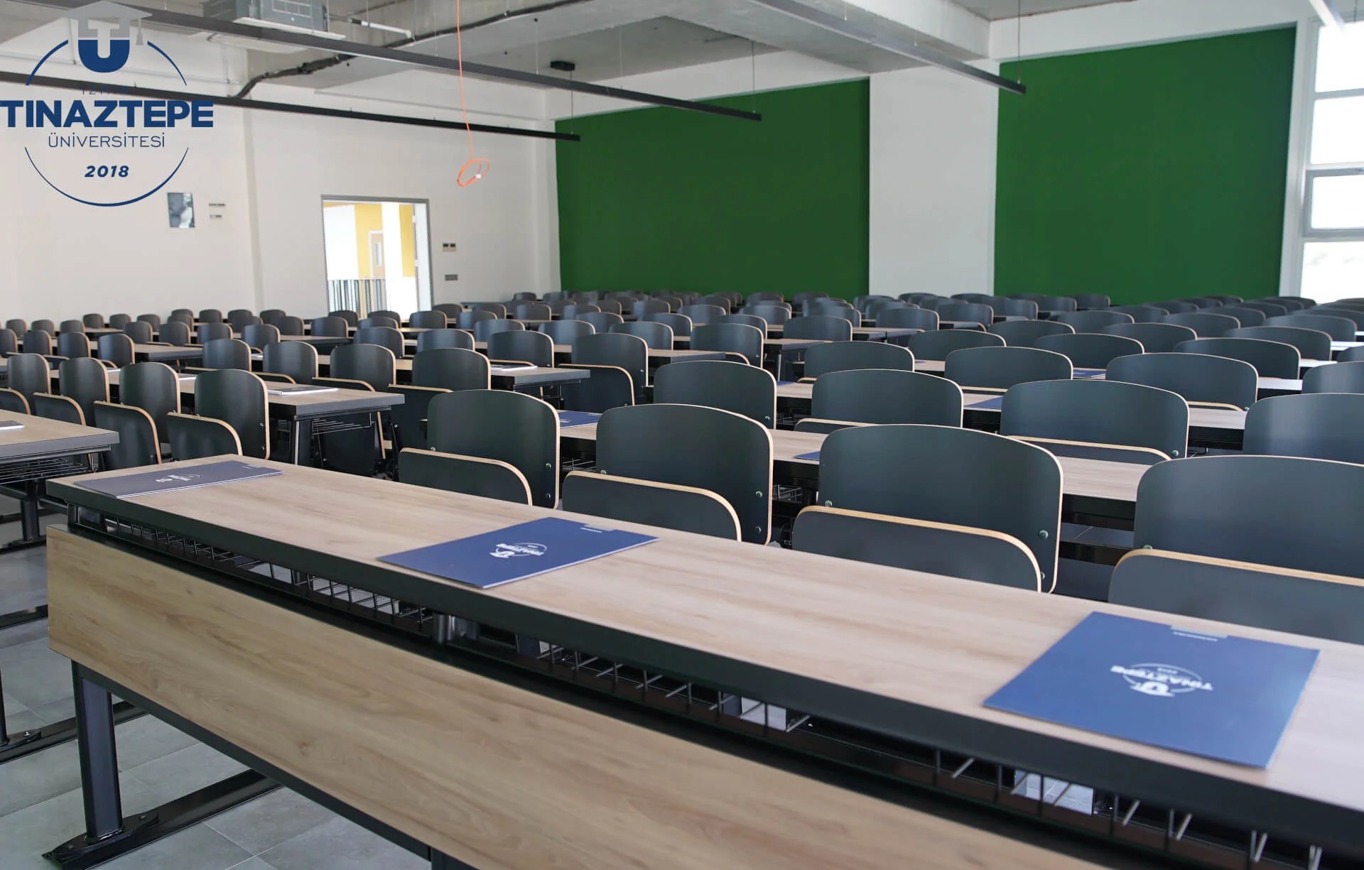 Izmir Tinaztepe University Fotoğraf 4